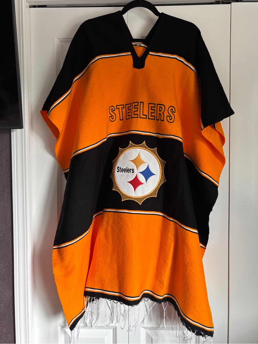 Pittsburgh Steelers Yellow & Black Poncho